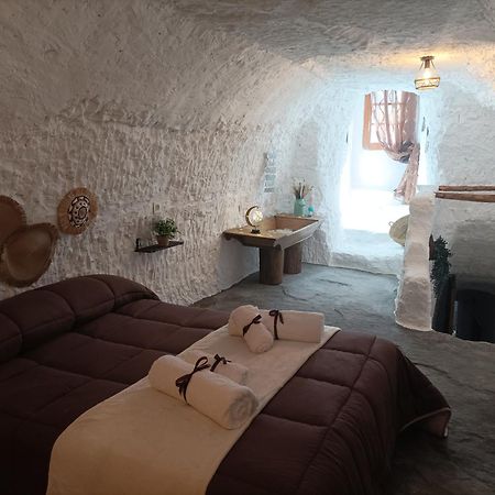 Гостьовий будинок Cueva La Trapera Benamaurel Екстер'єр фото