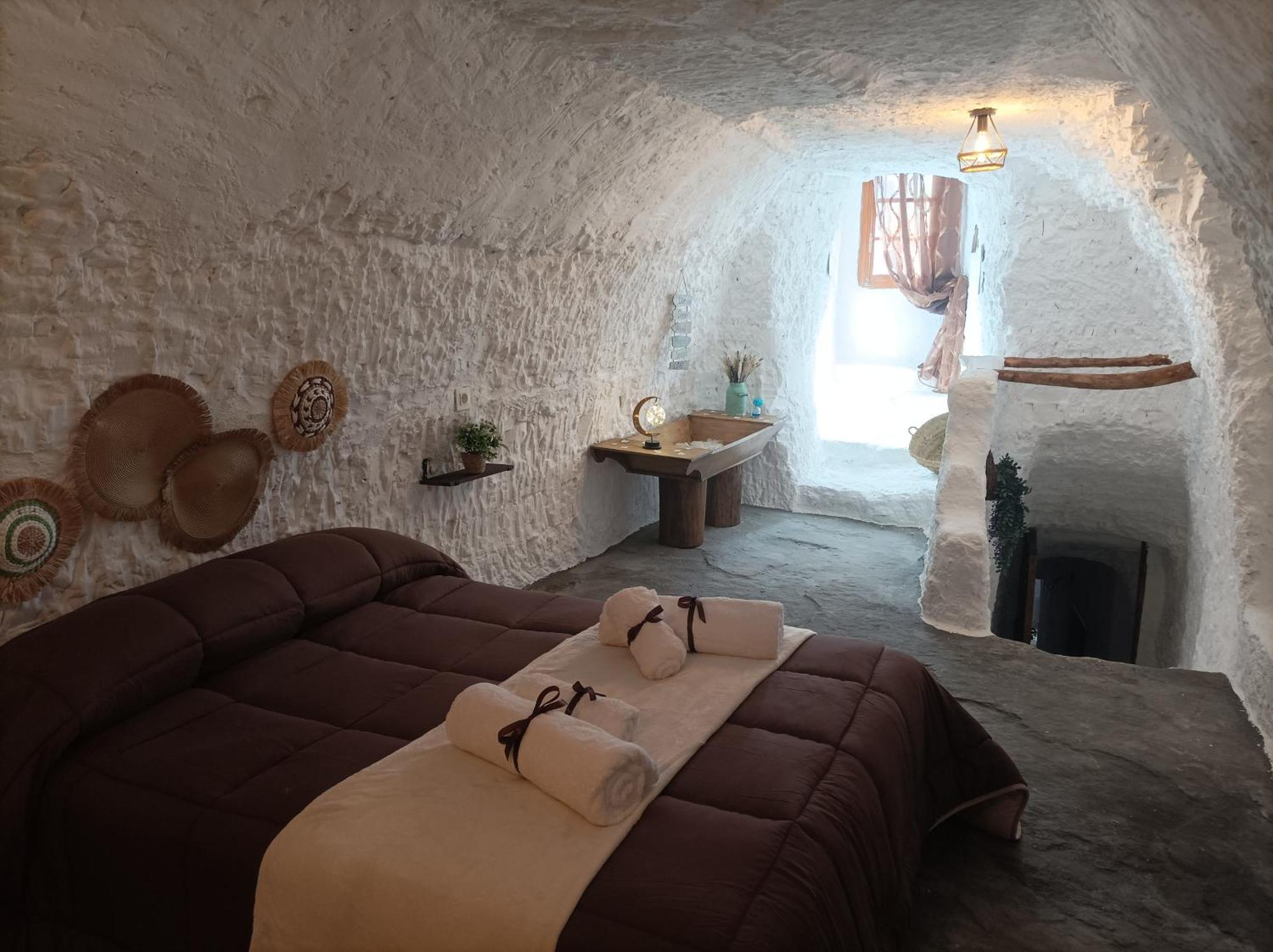 Гостьовий будинок Cueva La Trapera Benamaurel Екстер'єр фото